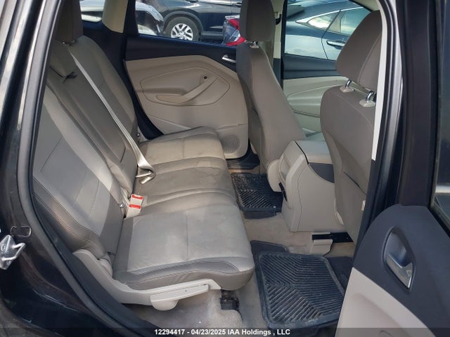 1FMCU9GX5EUD04543 Ford ESCAPE SE
