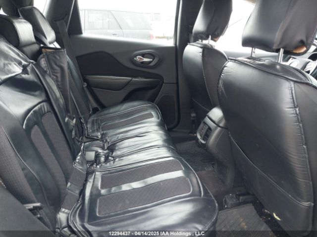 1C4PJMAS8GW175462 Jeep Cherokee
