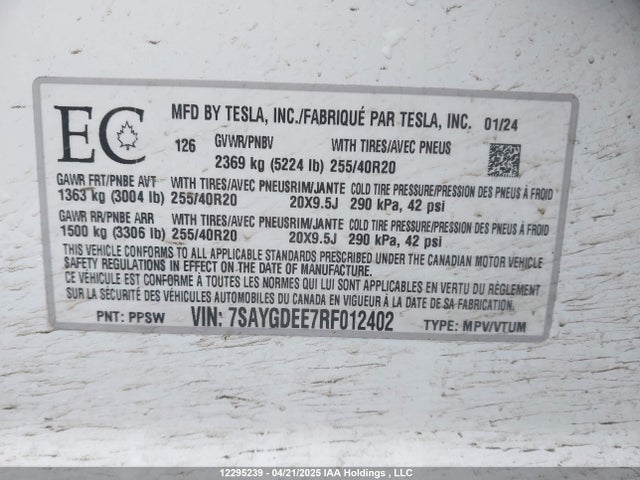 7SAYGDEE7RF012402 Tesla Model Y
