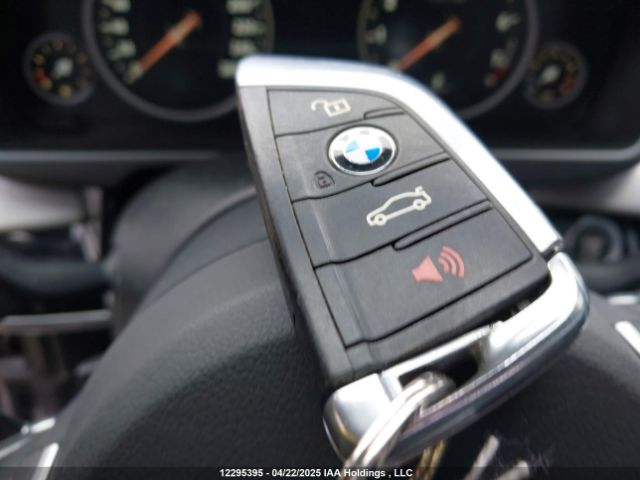 5UXKR0C52J0Y04158 BMW X5