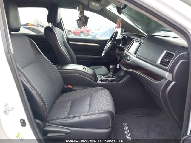 5TDBKRFH7GS336157 Toyota Highlander Le/le Plus
