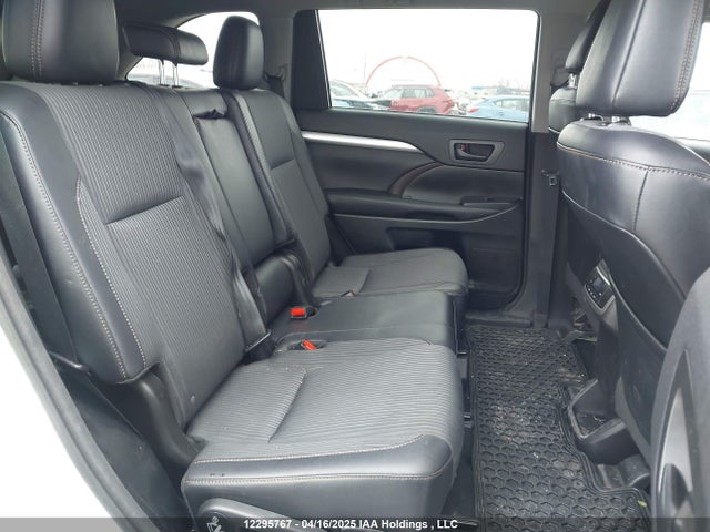 5TDBKRFH7GS336157 Toyota Highlander Le/le Plus