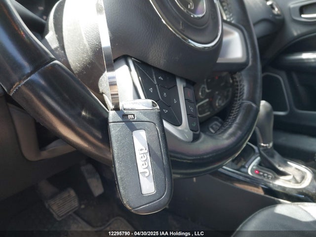 Jeep Compass 2021 3C4NJDEB5MT558150 Image 11