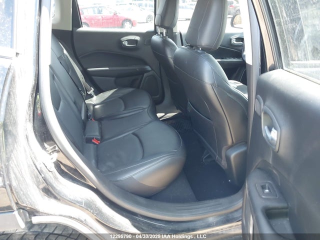 Jeep Compass 2021 3C4NJDEB5MT558150 Image 8