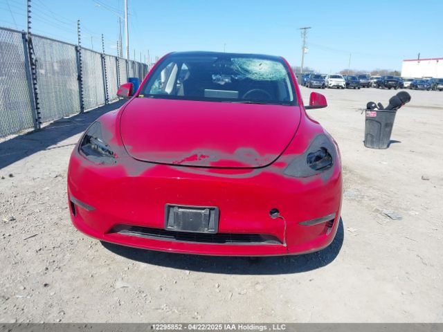 7SAYGAEE2PF760213 Tesla Model Y