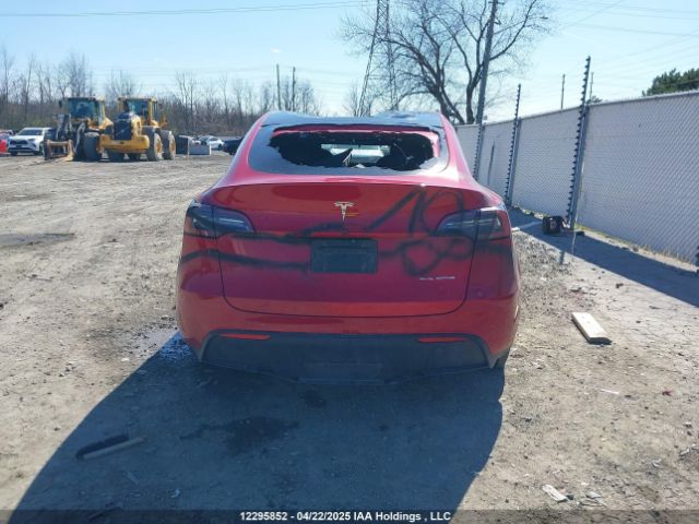 7SAYGAEE2PF760213 Tesla Model Y