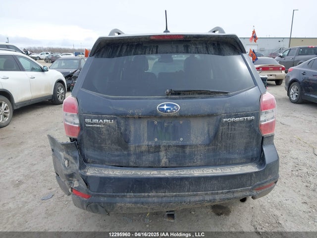 Subaru Forester 2.5i Touring 2015 JF2SJCTC6FH451877 Image 16