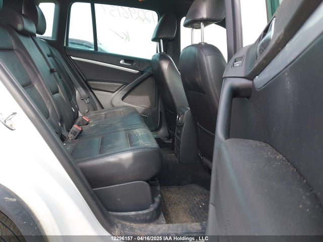 WVGLV7AX1HW502751 Volkswagen Tiguan