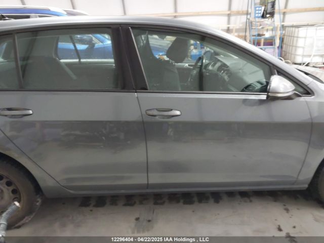 3VW117AU2FM008017 Volkswagen Golf