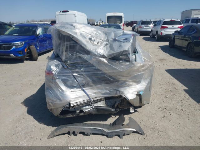5YFBPRBE6LP136578 Toyota COROLLA LE
