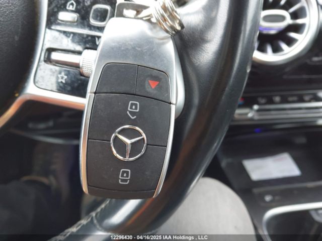 WDD3F4HB4KJ080284 Mercedes-Benz A 250 4matic