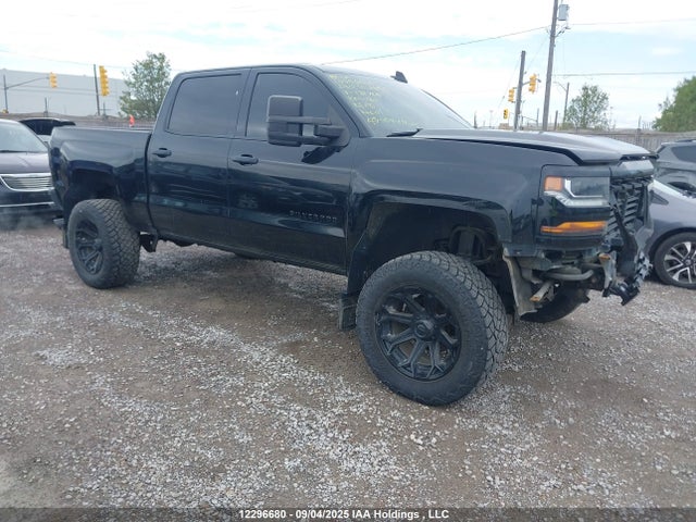 Chevrolet l83 - sidi: spark ignited direct injection, vvt: variable valve timing, afm, e85 max, alum 2018 3GCUKPEC3JG131766 Image 1