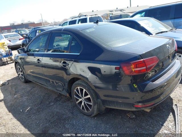 3VWD67AJ3GM372856 Volkswagen Jetta