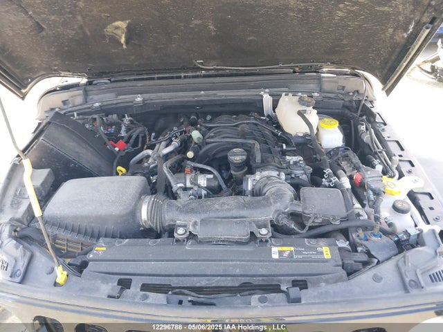 1C4HJXAG1NW257855 Jeep Wrangler Sport