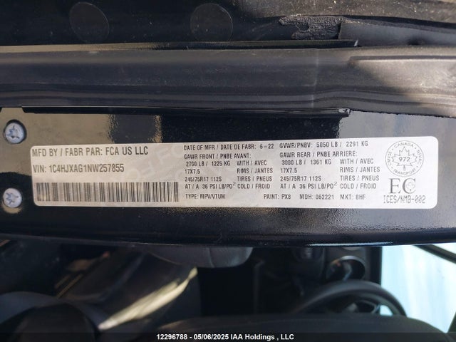 1C4HJXAG1NW257855 Jeep Wrangler Sport