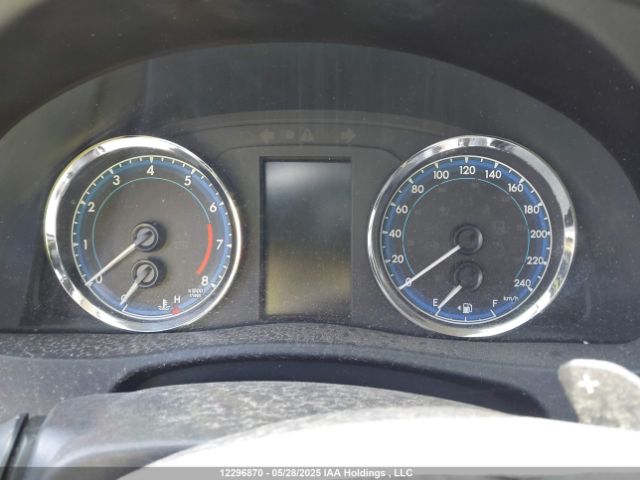 2T1BURHE4KC202995 Toyota Corolla