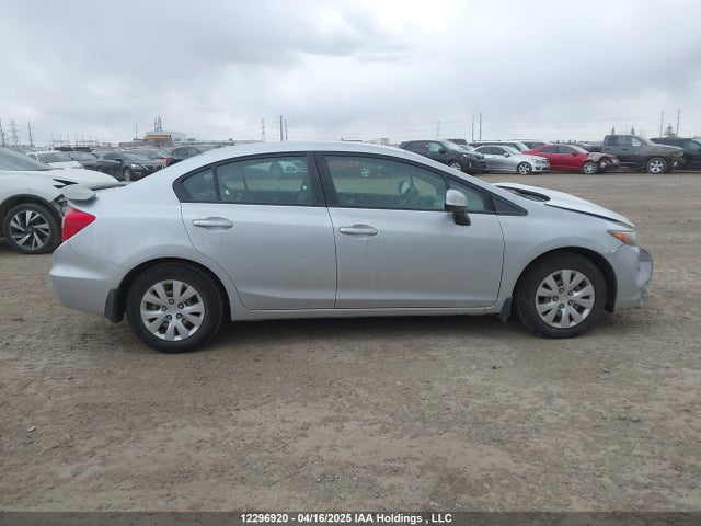 12296920 :رقم المزاد ، 2HGFB2F44CH048161 vin ، 2012 Honda Civic Lx مزاد بيع