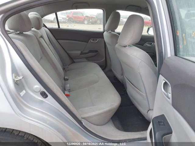 12296920 :رقم المزاد ، 2HGFB2F44CH048161 vin ، 2012 Honda Civic Lx مزاد بيع