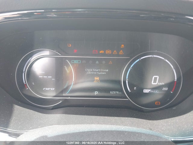 KNDCE3LG1N5135748 KIA Niro