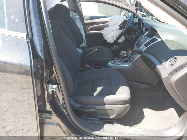 2014 Chevrolet Cruze Lt მანქანა იყიდება აუქციონზე, vin: 1G1PC5SBXE7297545, აუქციონის ნომერი: 12297396