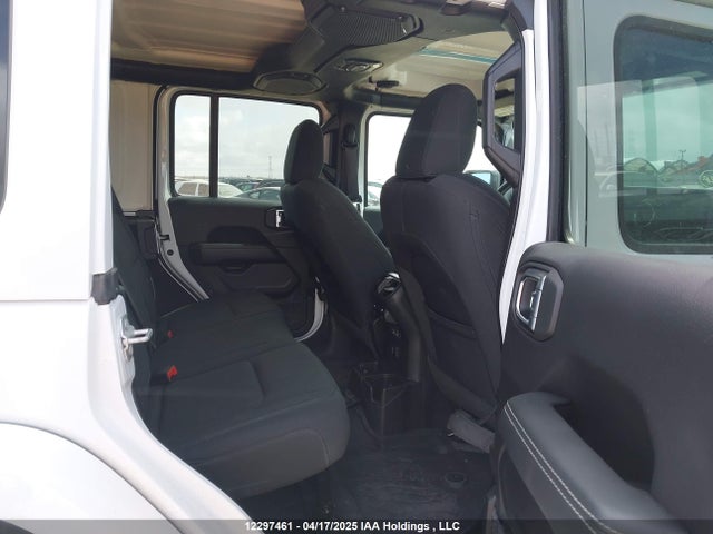 1C4HJXEGXPW573834 Jeep Wrangler