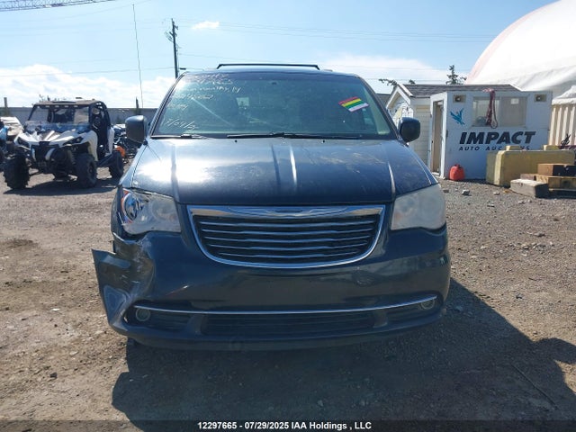 2C4RC1CG9ER284562 Chrysler Town and Country