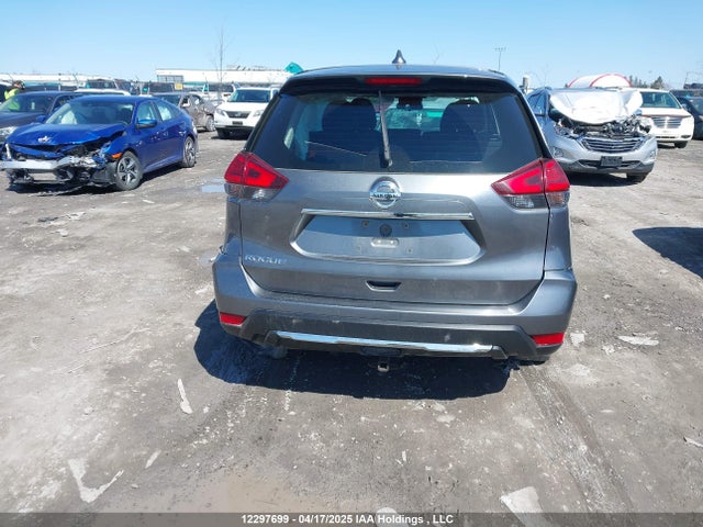 Nissan Rogue 2017 5N1AT2MTXHC863597 Image 16