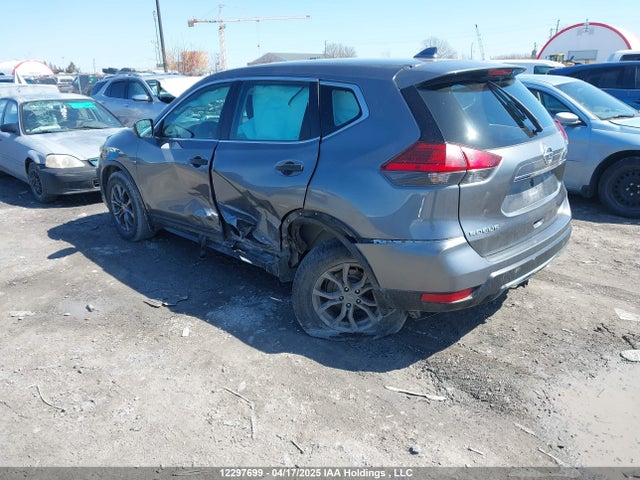 Nissan Rogue 2017 5N1AT2MTXHC863597 Image 3
