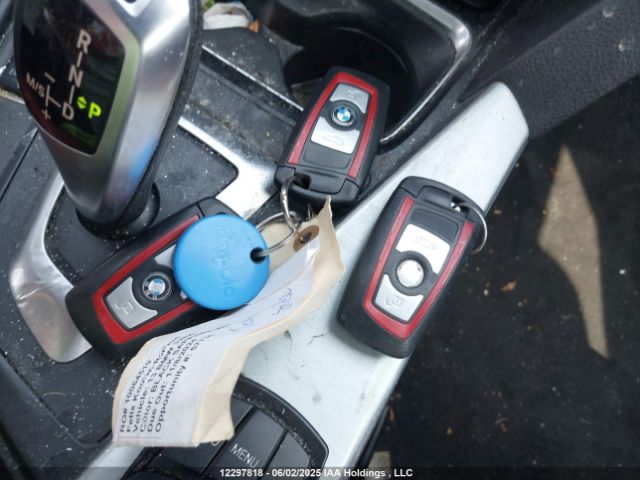 WBA3C3C5XFP663120 BMW 320i Xdrive