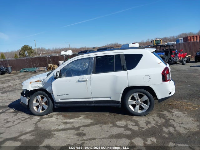 1C4NJDAB3ED820437 Jeep Compass