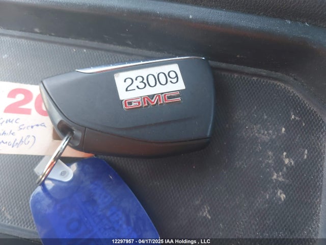 1GTRUAEK4RZ225719 GMC l3b