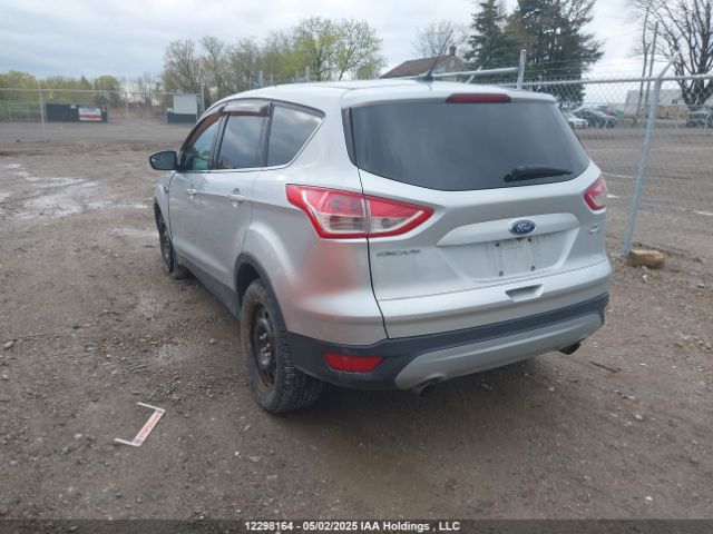 1FMCU9GX9FUC30495 Ford 2015