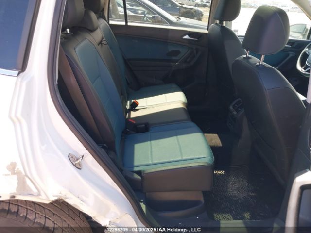 3VV2B7AXXLM043397 Volkswagen Tiguan