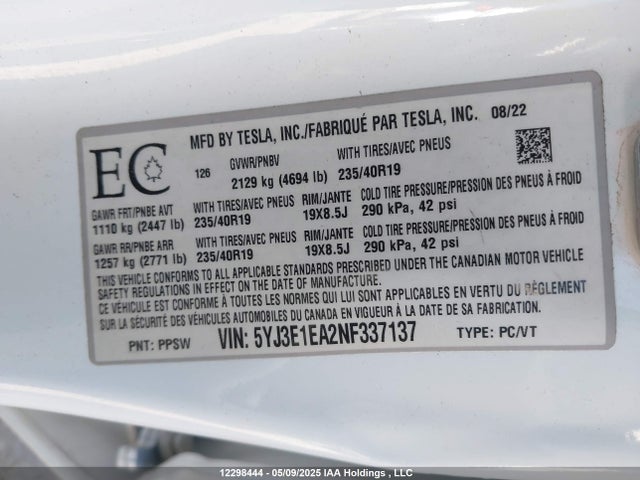 5YJ3E1EA2NF337137 Tesla MODEL 3