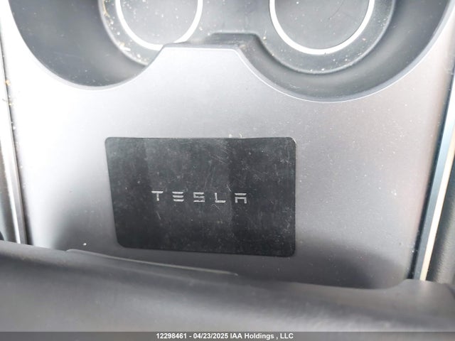 7SAYGAEE1PF758761 Tesla Model Y