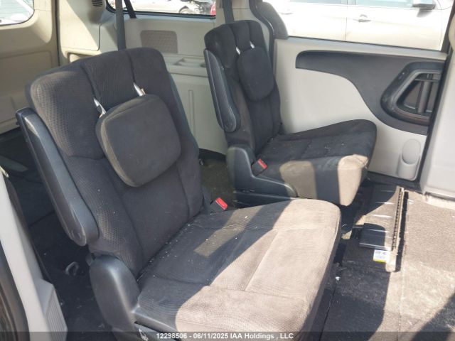 2C4RDGBG5FR510860 Dodge Grand Caravan Se