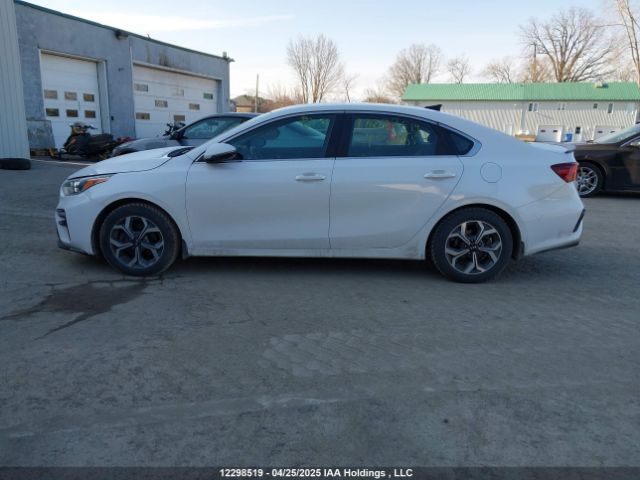 3KPF54AD3ME402855 KIA Forte Ex/ex Premium/ex+