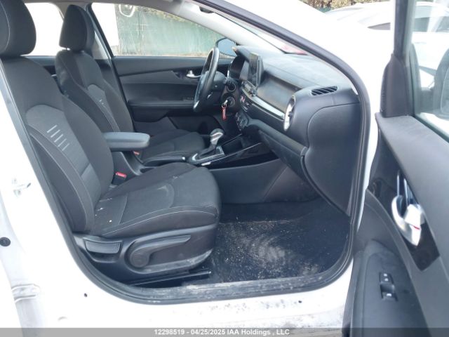 3KPF54AD3ME402855 KIA Forte Ex/ex Premium/ex+