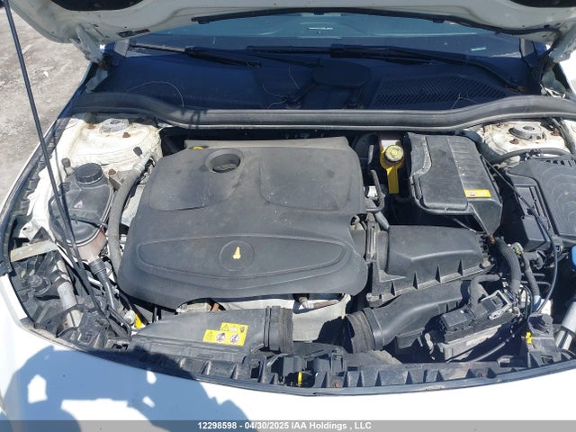 WDDSJ4GB2GN313624 Mercedes-Benz CLA-Class