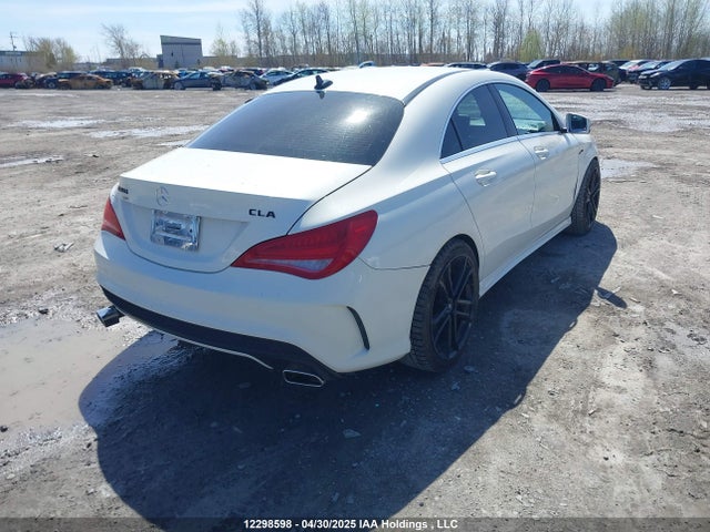 WDDSJ4GB2GN313624 Mercedes-Benz CLA-Class