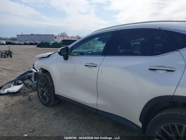 2T2GKCEZ5NC003521 Lexus Nx 350h 350h