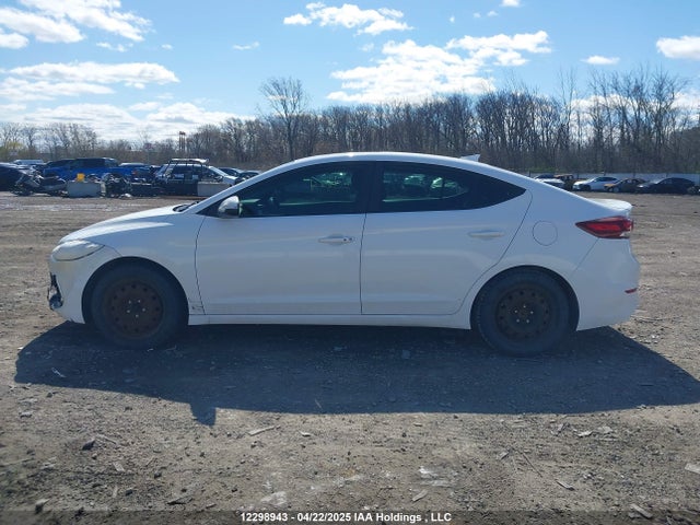KMHD84LF5HU188077 Hyundai Elantra