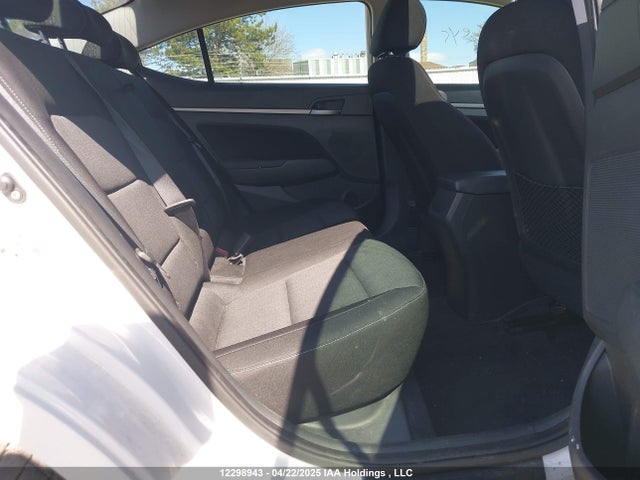 KMHD84LF5HU188077 Hyundai Elantra