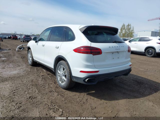 WP1AA2A28HKA86444 Porsche 2017