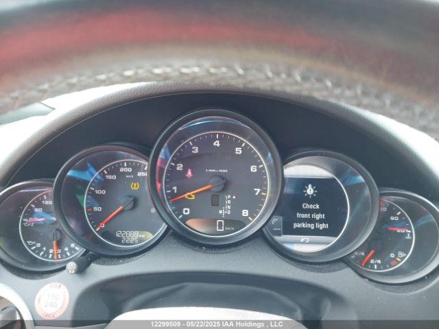 WP1AA2A28HKA86444 Porsche 2017