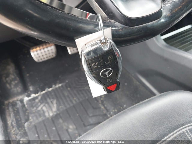 4JGDA5GB8JB128779 Mercedes-Benz m276