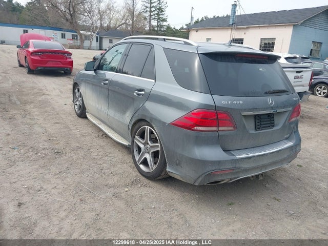 4JGDA5GB8JB128779 Mercedes-Benz m276