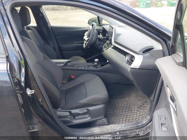 JTNKHMBX4L1076107 Toyota 3zr-fae
