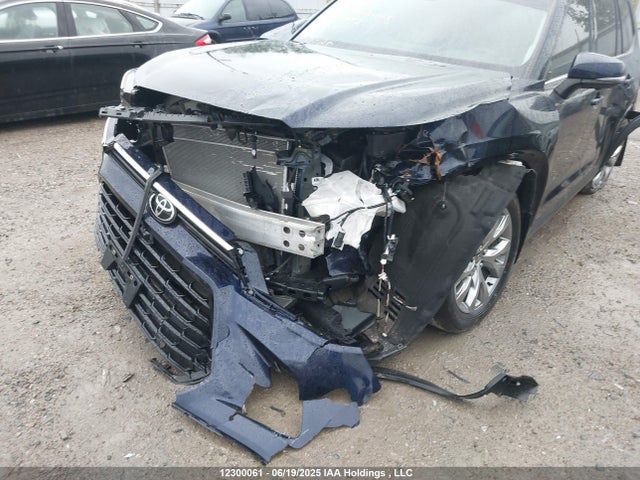 5TDAAAB5XRS008892 Toyota t24a-fts
