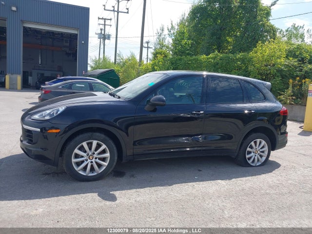 Porsche Cayenne 2017 WP1AA2A27HKA86614 Image 15